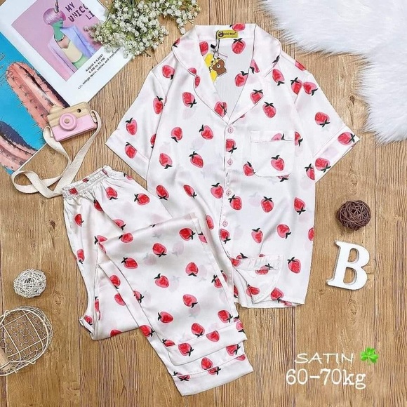 Pijamas - Picture 6 of 16